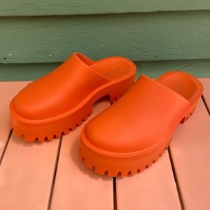 Jeffrey Campbell Clogge Clogs, size 39
